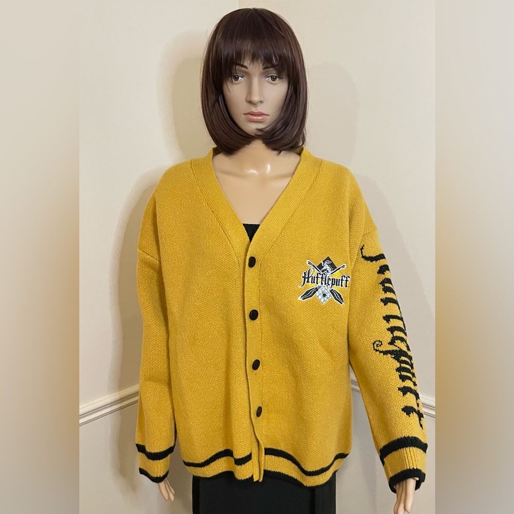 NEW Cardigan - Harry Potter Hufflepuff